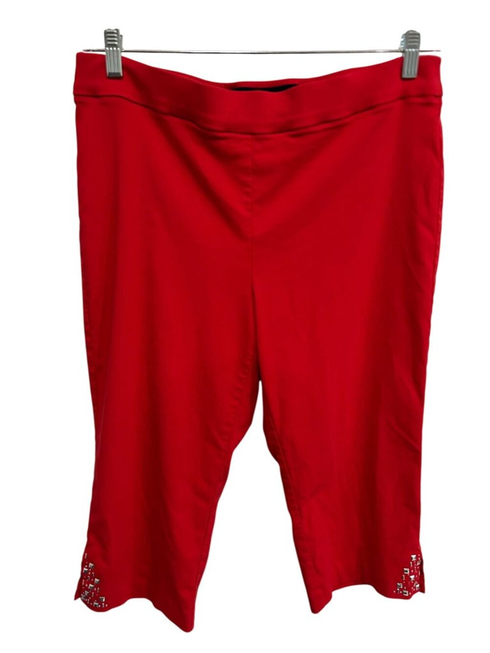 Counterparts 14P Red Pull-on Capri Pants Embellished Hem Minimalist Retro